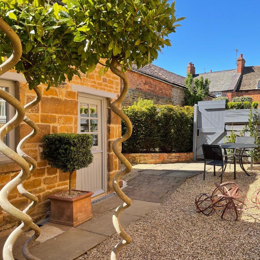 Box Barn - Stylish Accommodation In Rutland Uppingham Exterior photo